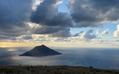 Hachijojima: The Ultimate Guide to Tokyo’s Wild Tropical Island